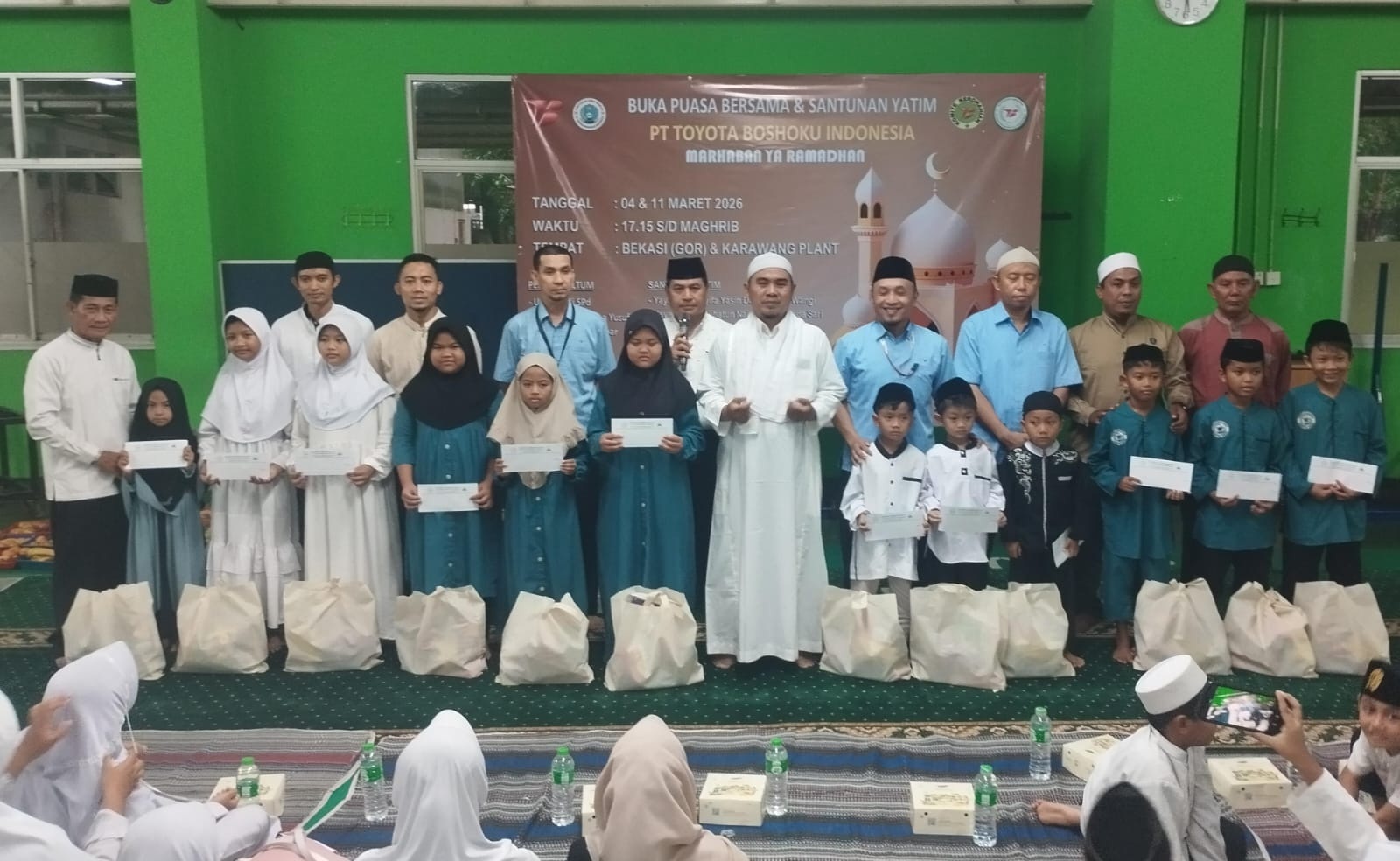 Buka Puasa bersama dan Santunan Anak Yatim